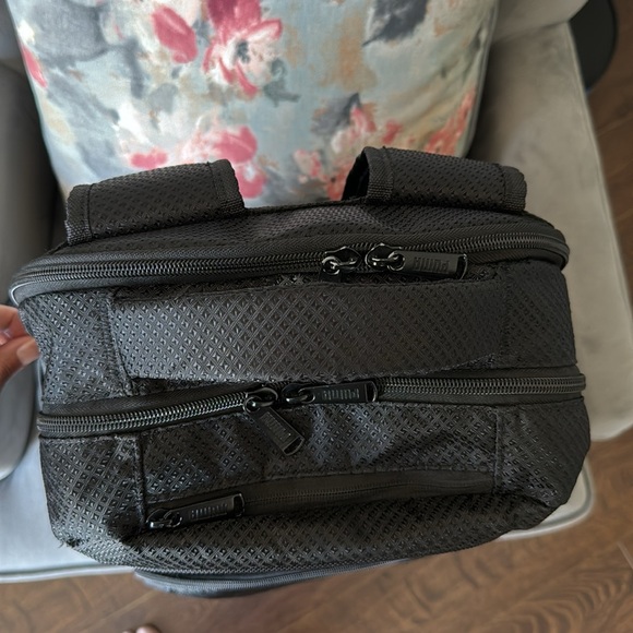 Puma Backpack - Picture 2 of 10